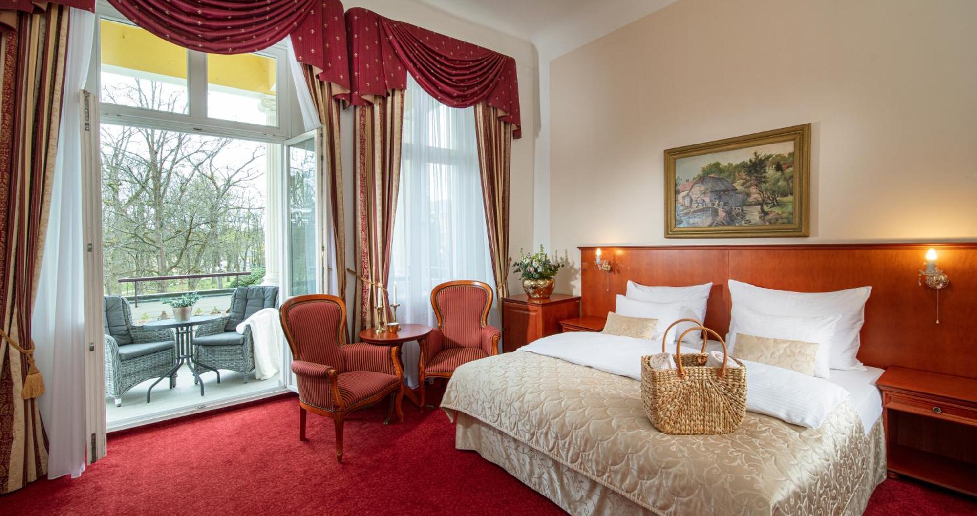 Imperial Spa & Kurhotel Frantiskovy Lazne Exterior photo
